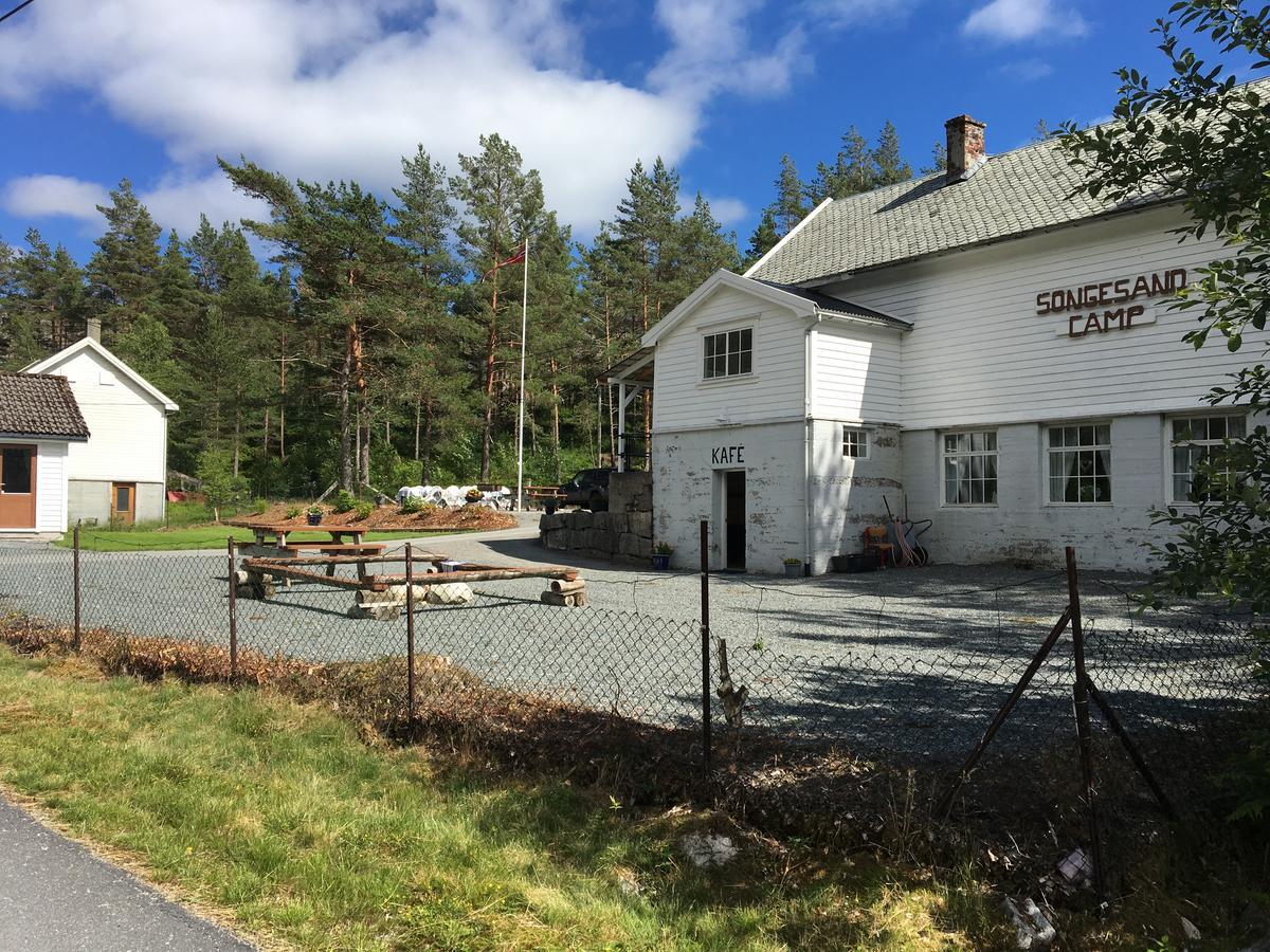 Songesand Camp Hotell Eksteriør bilde